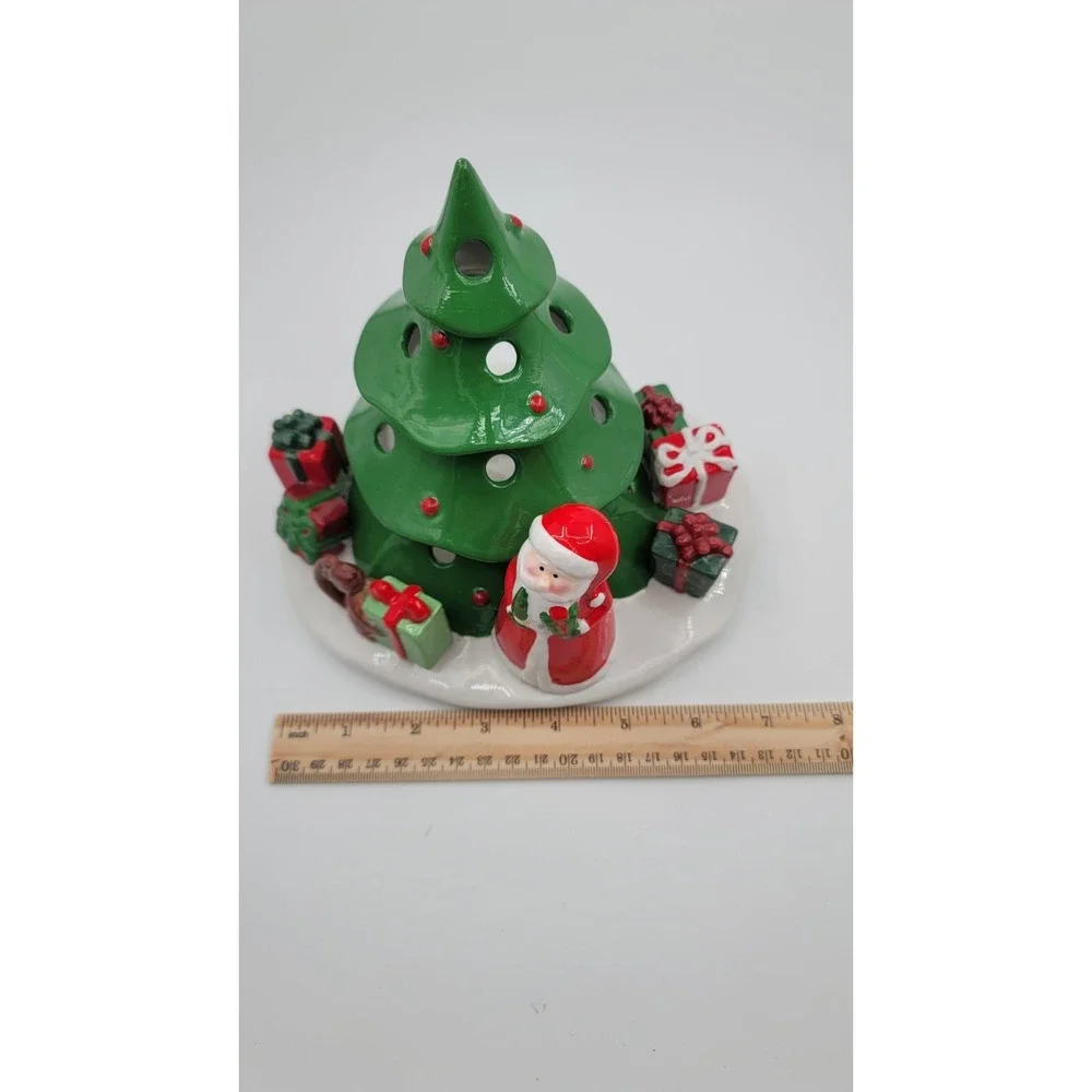 White Barn Candle Co‎ Tealight Christmas Tree  Santa 6